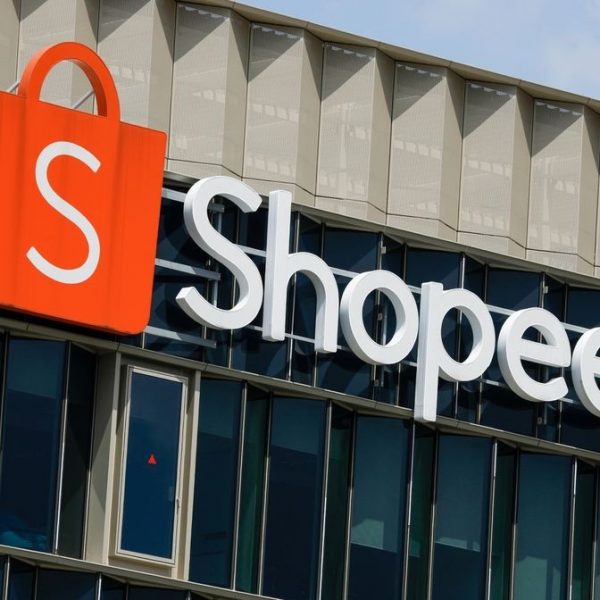 Tin tức về Shopee: Sự kiện “Sa thải nhân viên, Tài sản Shopee”